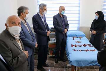  افتتاح کلینیک آموزشی درمانی توانبخشی سالمندی خیرساز حاج هادی و فرهاد فامیلی با حضور معاون آموزشی وزیر بهداشت 